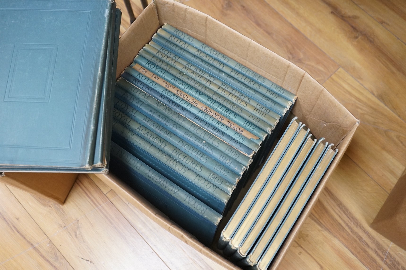 A large collection of mostly art reference books to include A Guide to Baxter Prints and Art Behind Barbed Wire